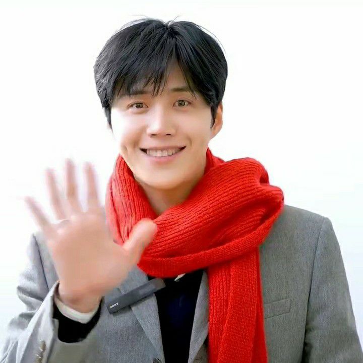 A moment captured by a fan of Kim Seonho