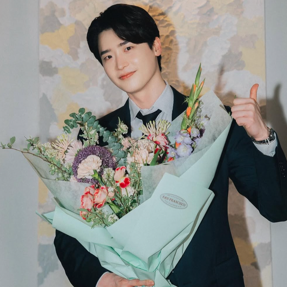 Latest photo of Lee Jongsuk