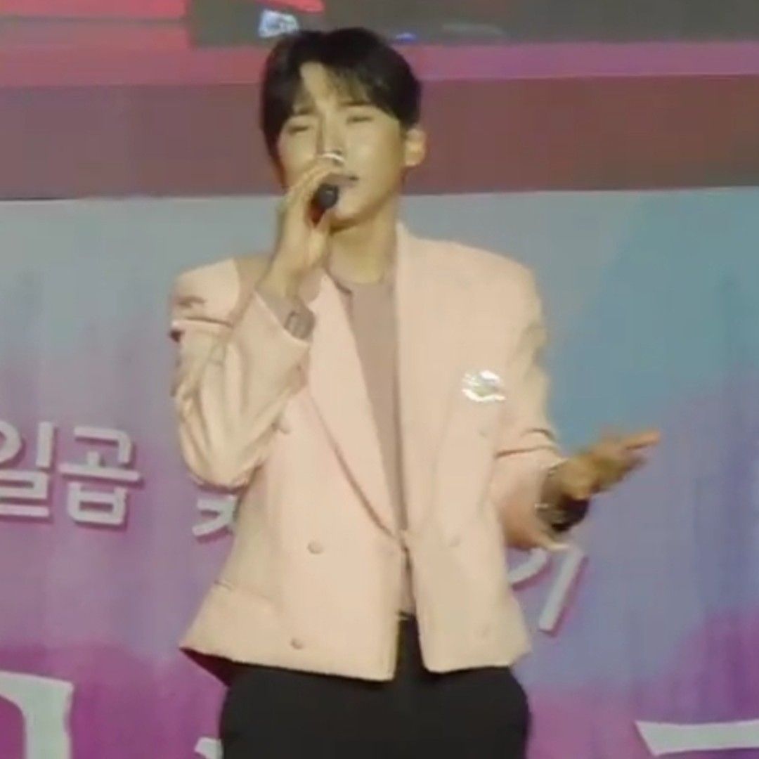 Recent activity shot of Seong Ri