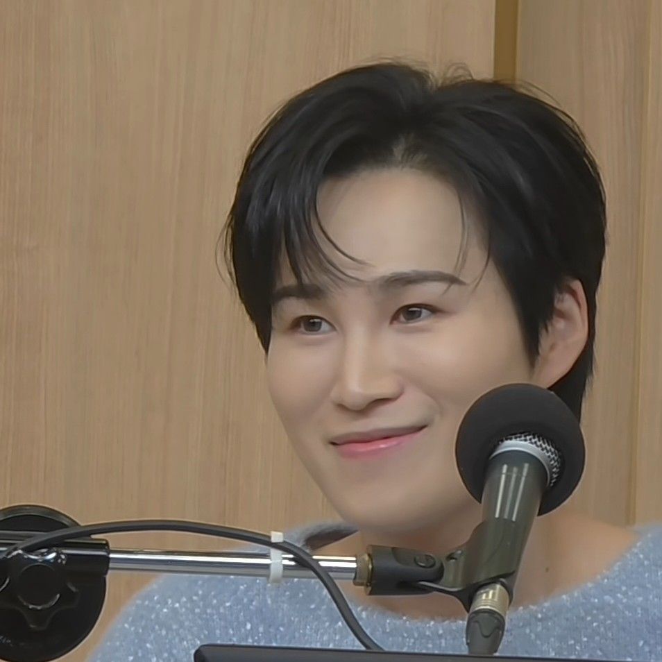 김희재의 최신 사진