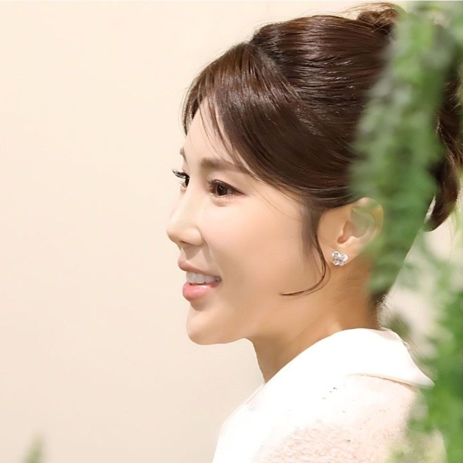 Recent activity shot of Kim Soyou