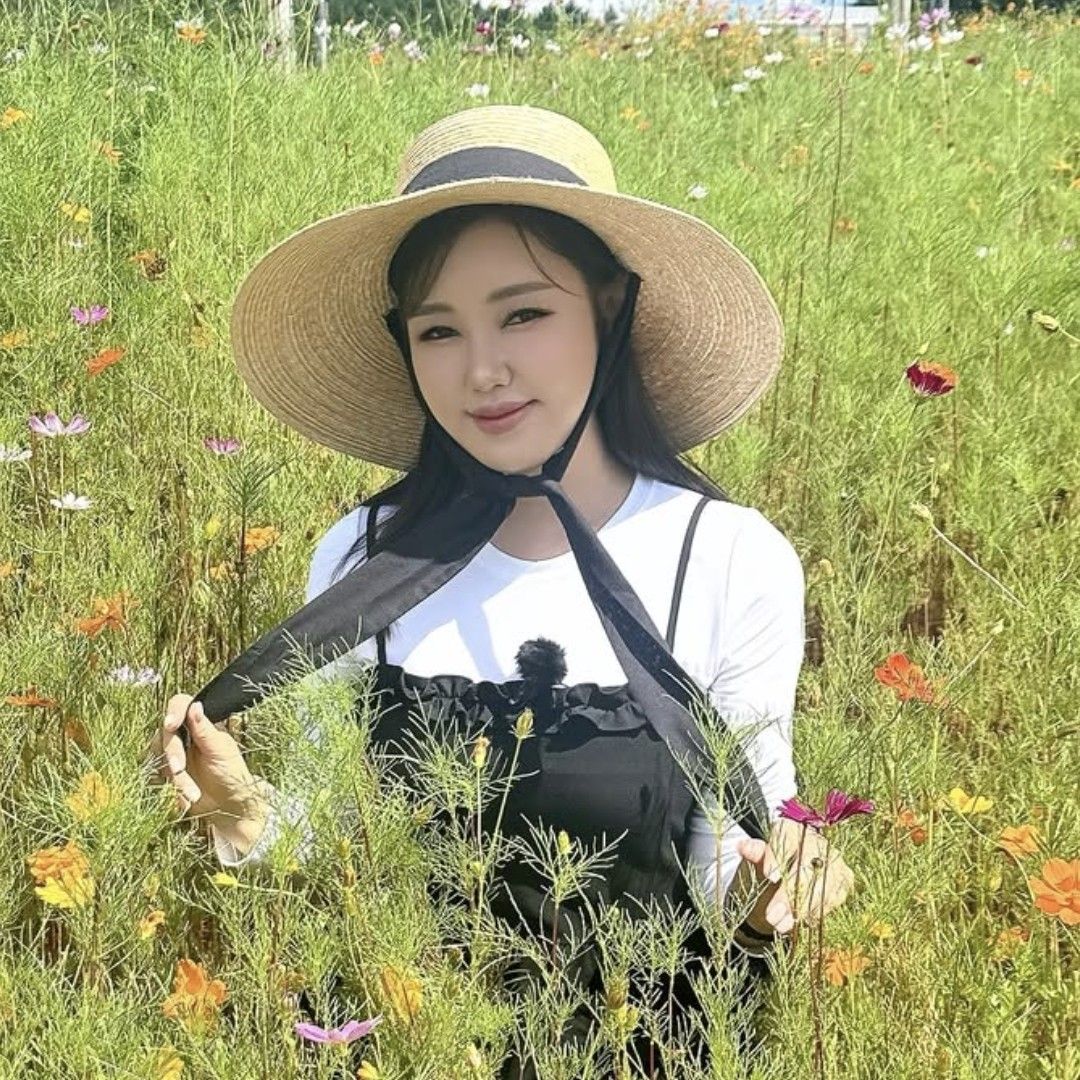 宋歌人的最新照片