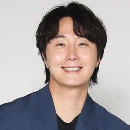 Behind-the-scenes cut of Jung Ilwoo