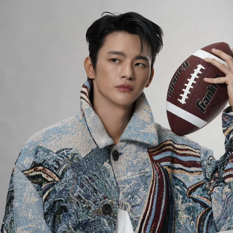 Latest photo of Seo Inguk