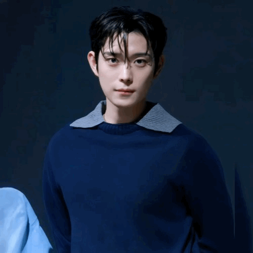 A moment captured by a fan of Kim Youngdae