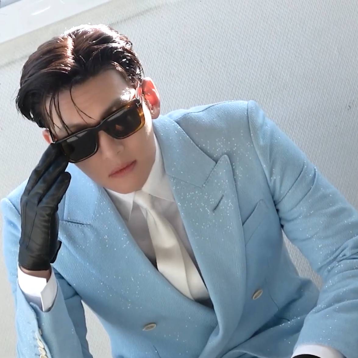 Behind-the-scenes cut of Ji Changwook