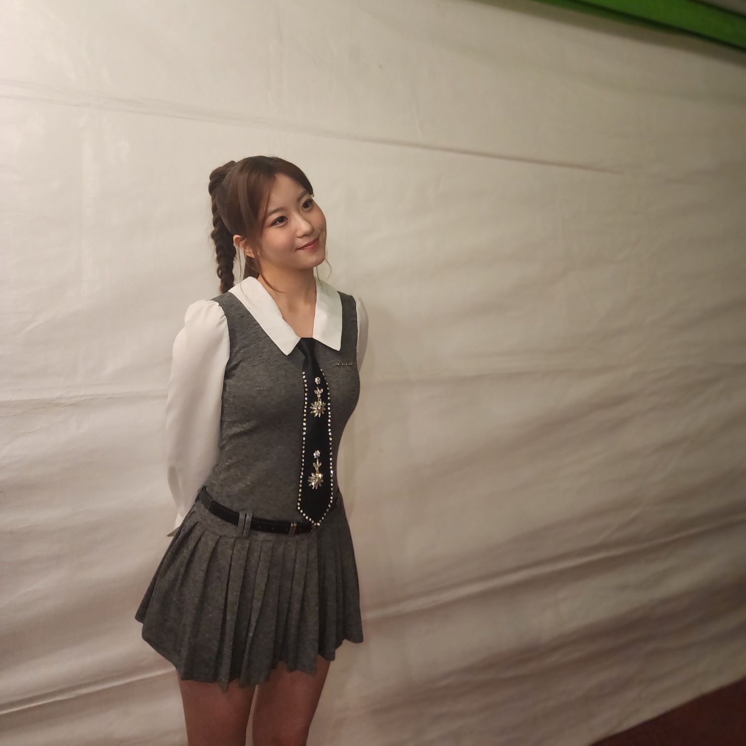 Latest photo of Oh Yujin