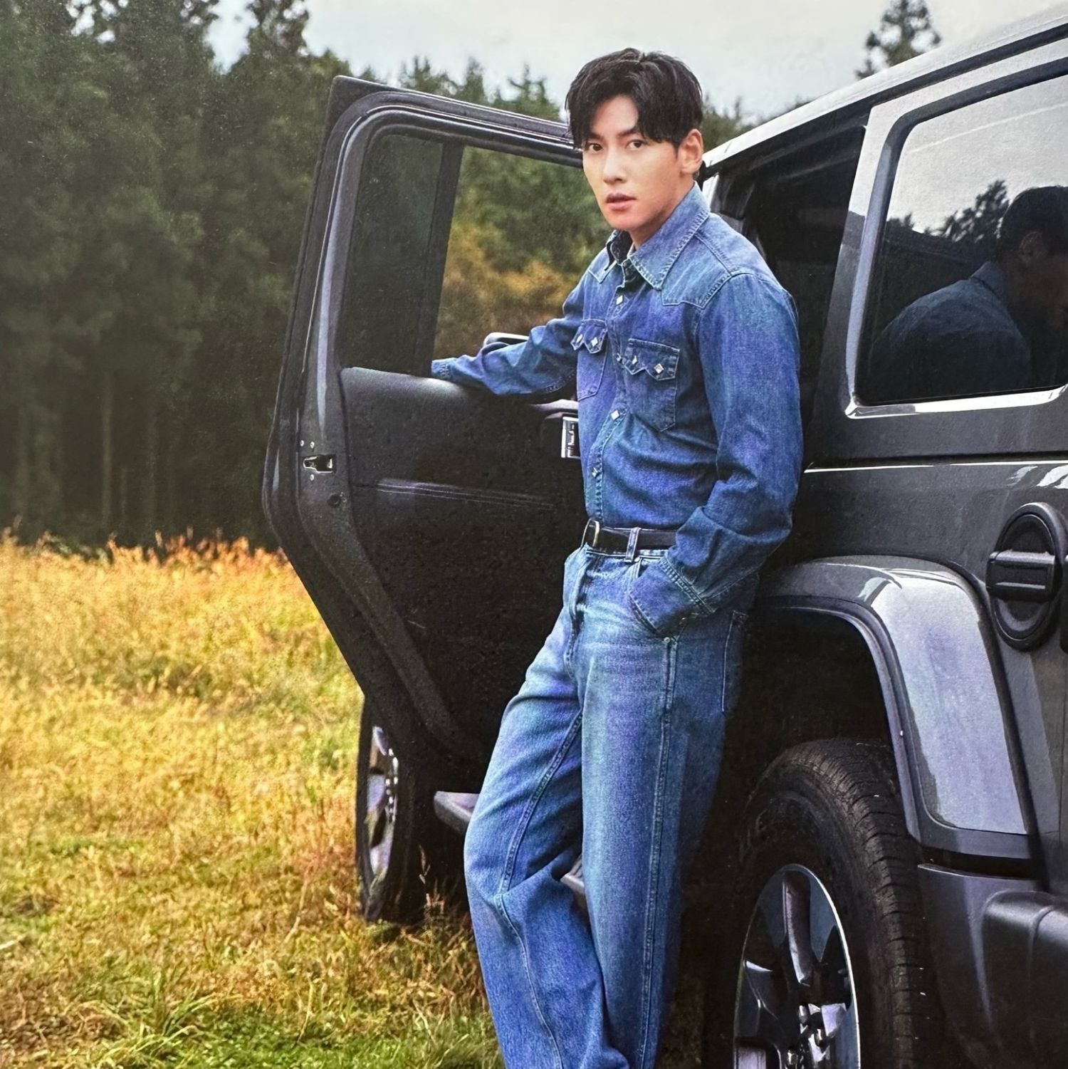 Behind-the-scenes cut of Ji Changwook