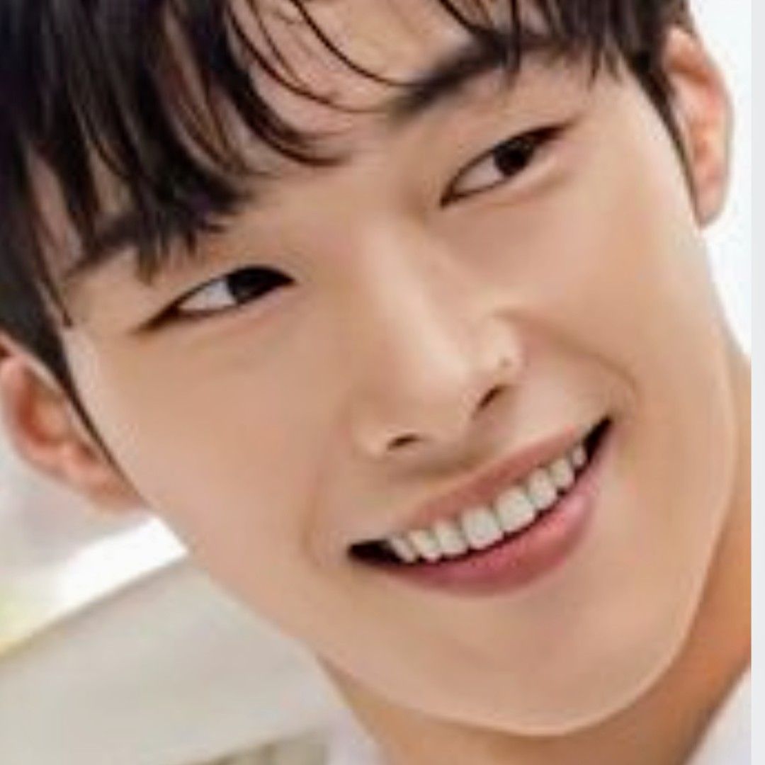 Recent activity shot of Woo Dohwan