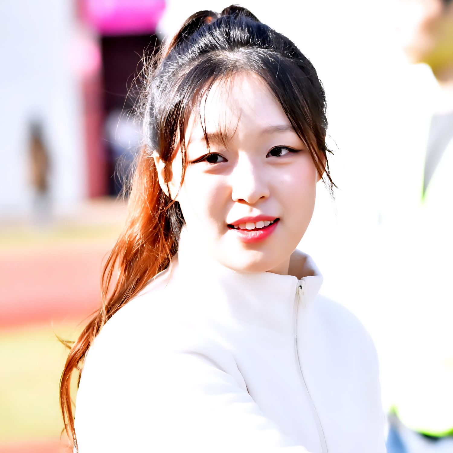 A moment captured by a fan of Chae Suhyeon