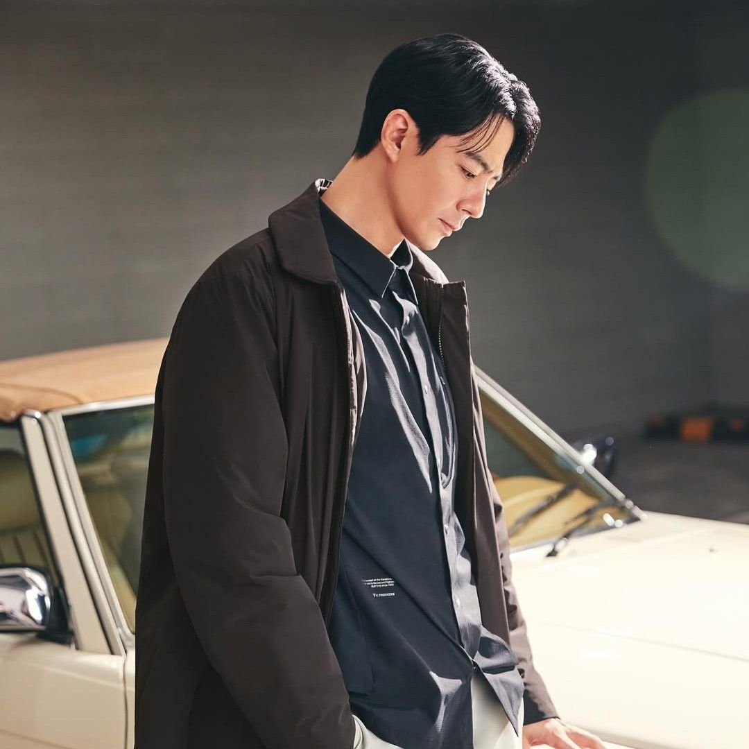 Recent activity shot of Jo Insung