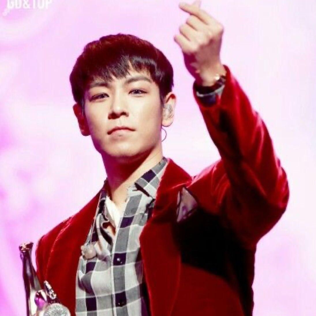 Behind-the-scenes cut of T.O.P