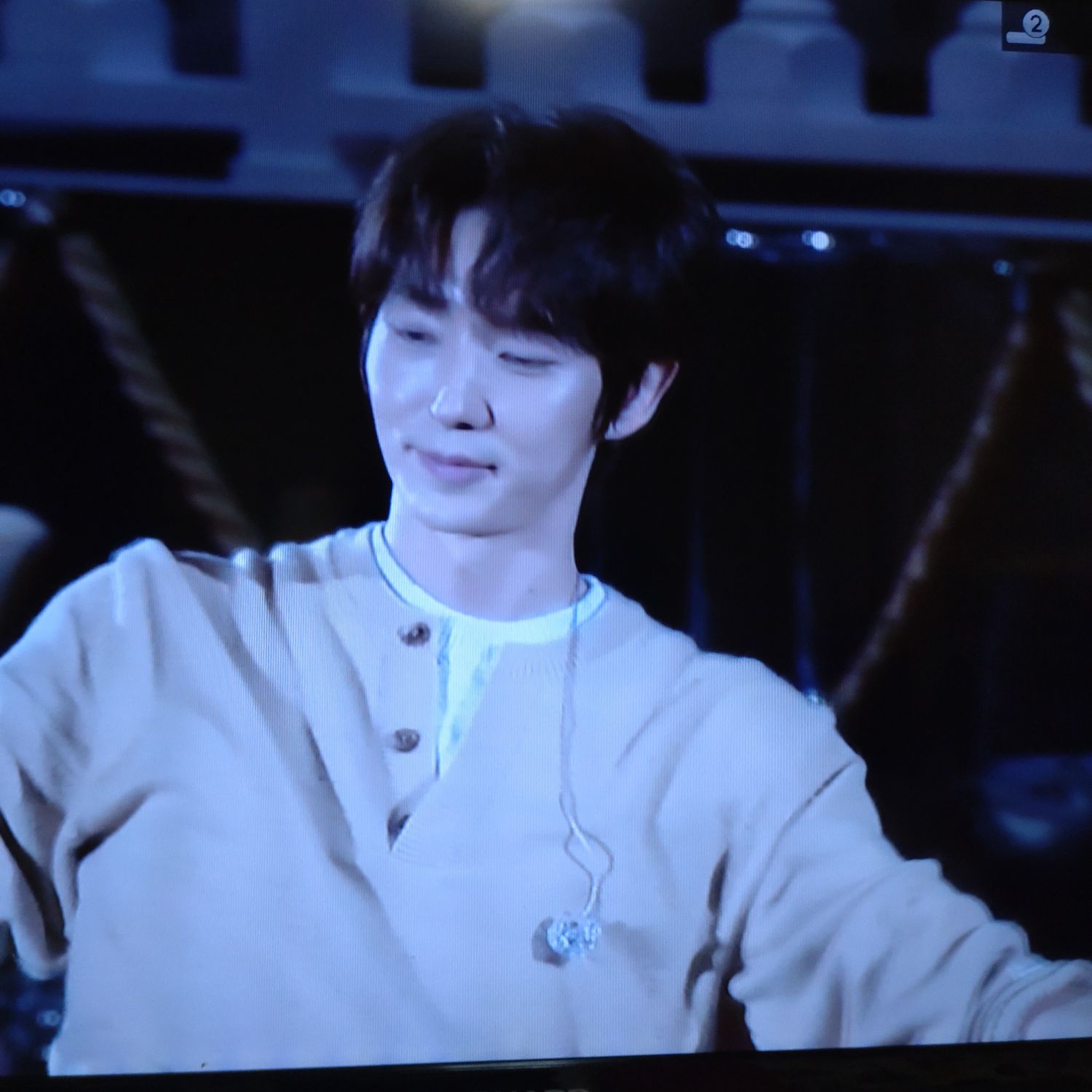 A moment captured by a fan of Lee Joongi