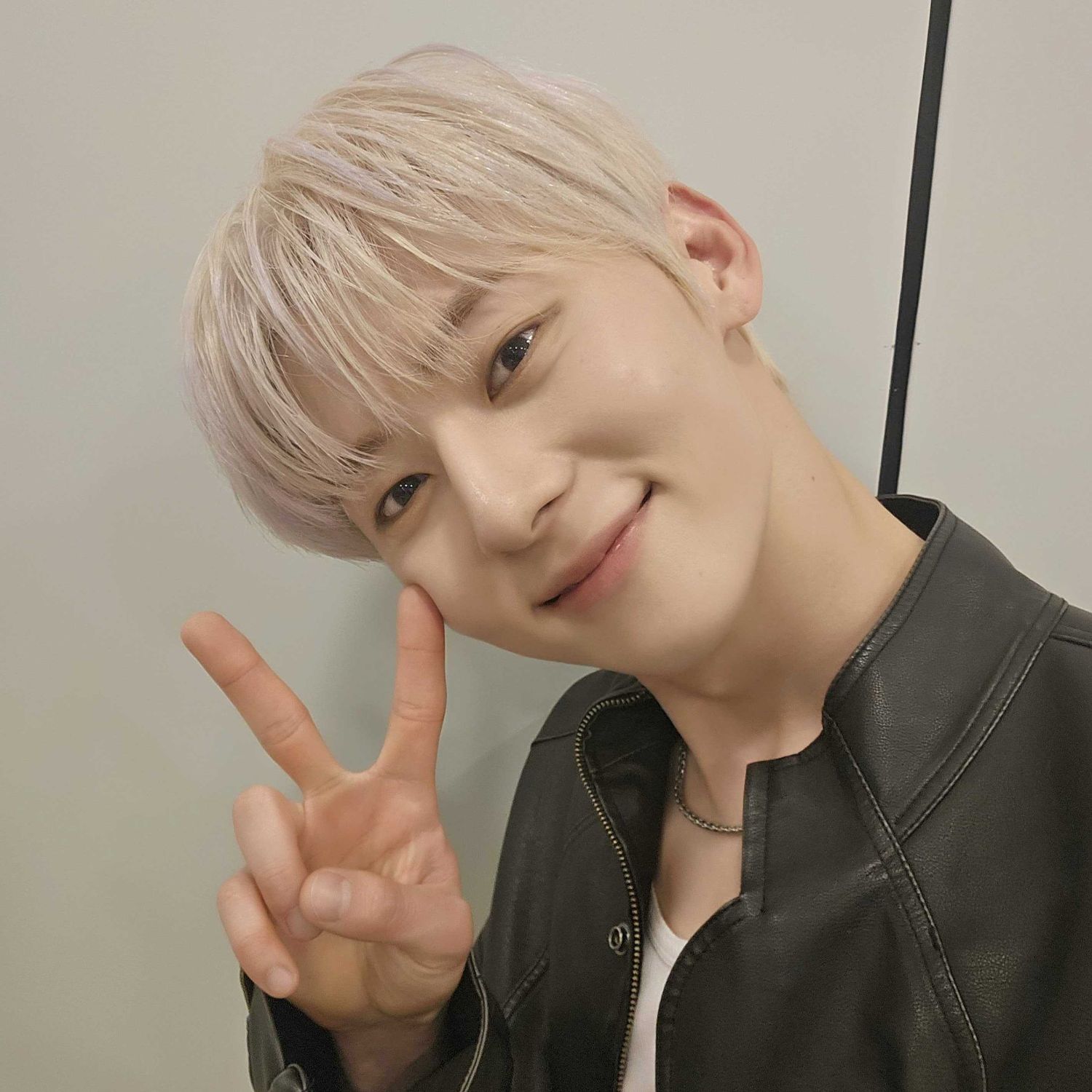 Latest photo of Hwang Minhyun