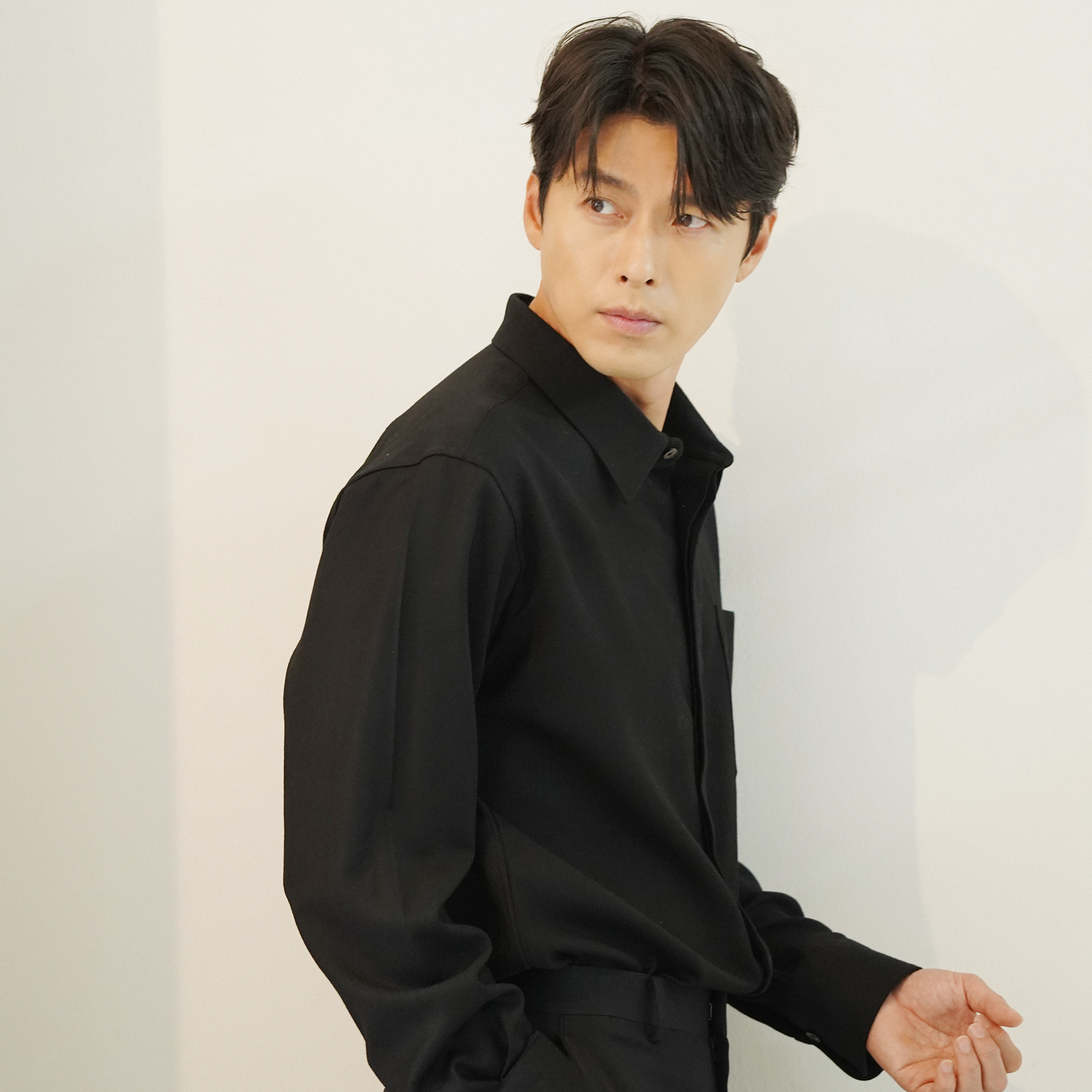 Latest photo of Hyun Bin