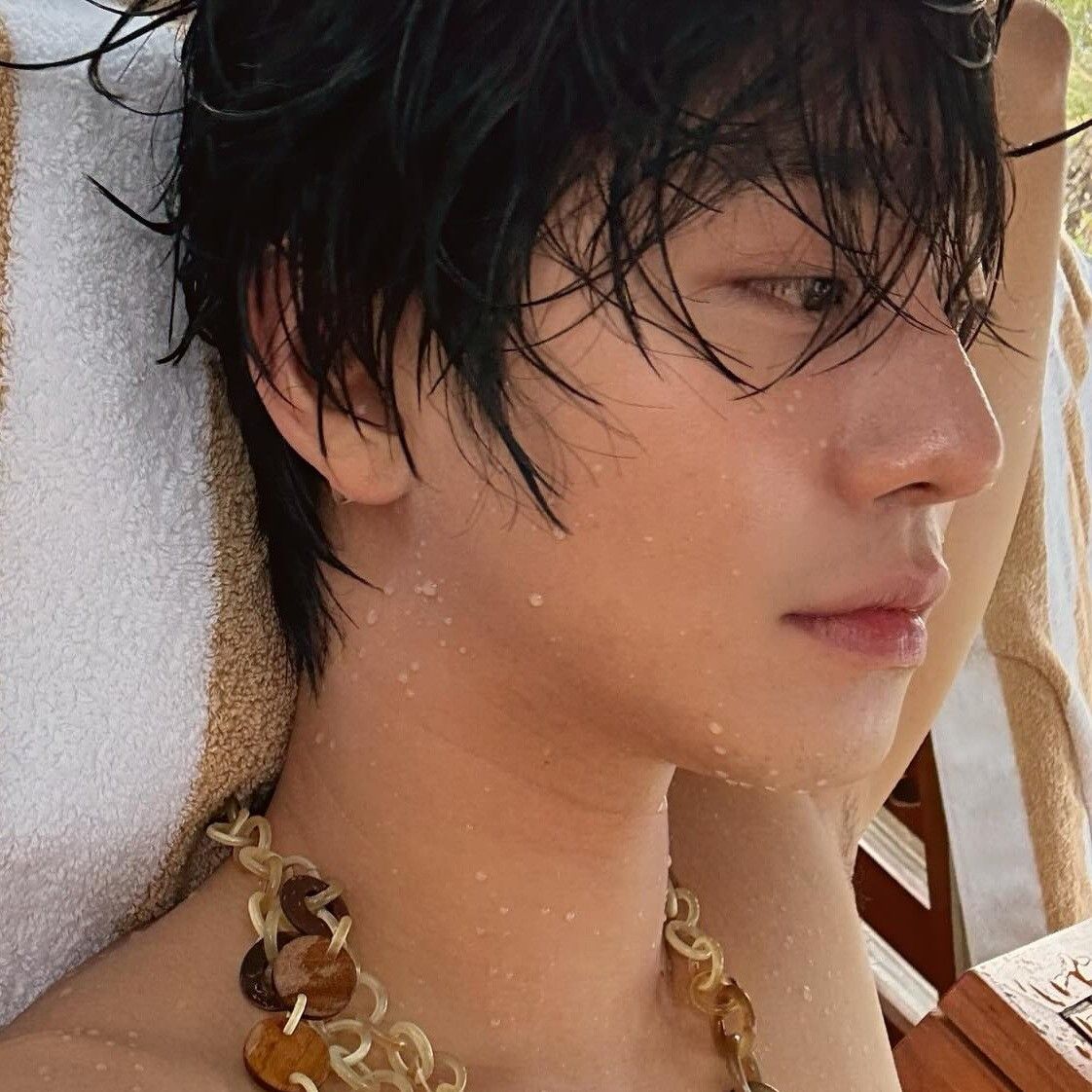 Behind-the-scenes cut of Ahn Hyoseop