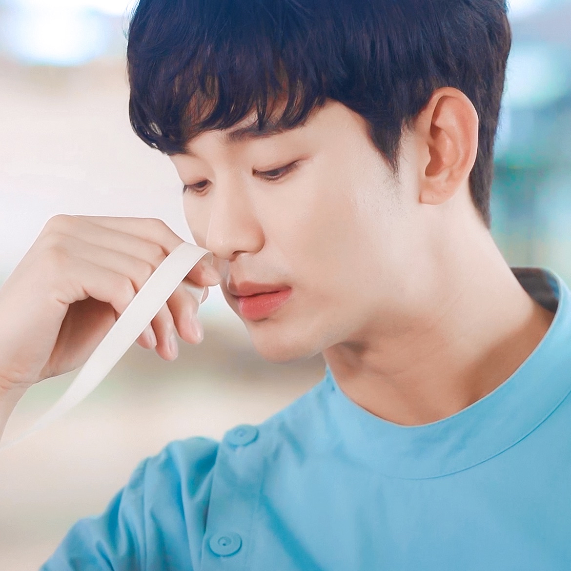 Behind-the-scenes cut of Kim Soohyun