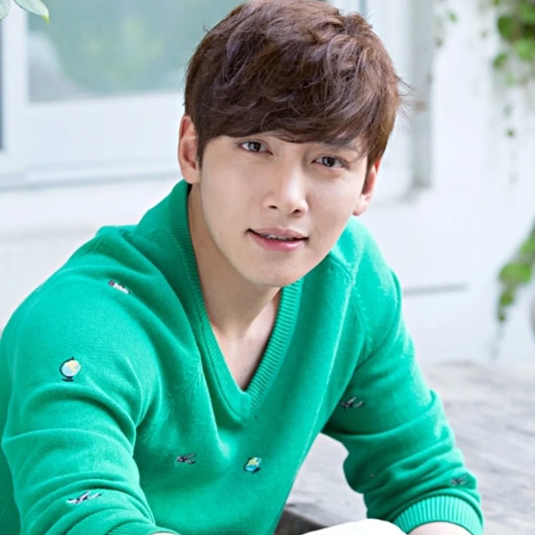 A moment captured by a fan of Ji Changwook