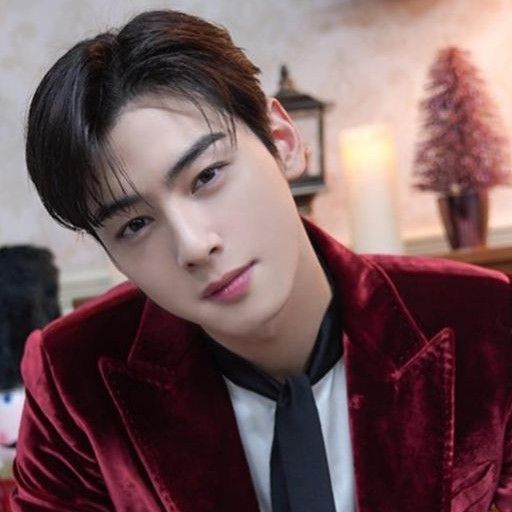 Latest photo of Cha Eunwoo