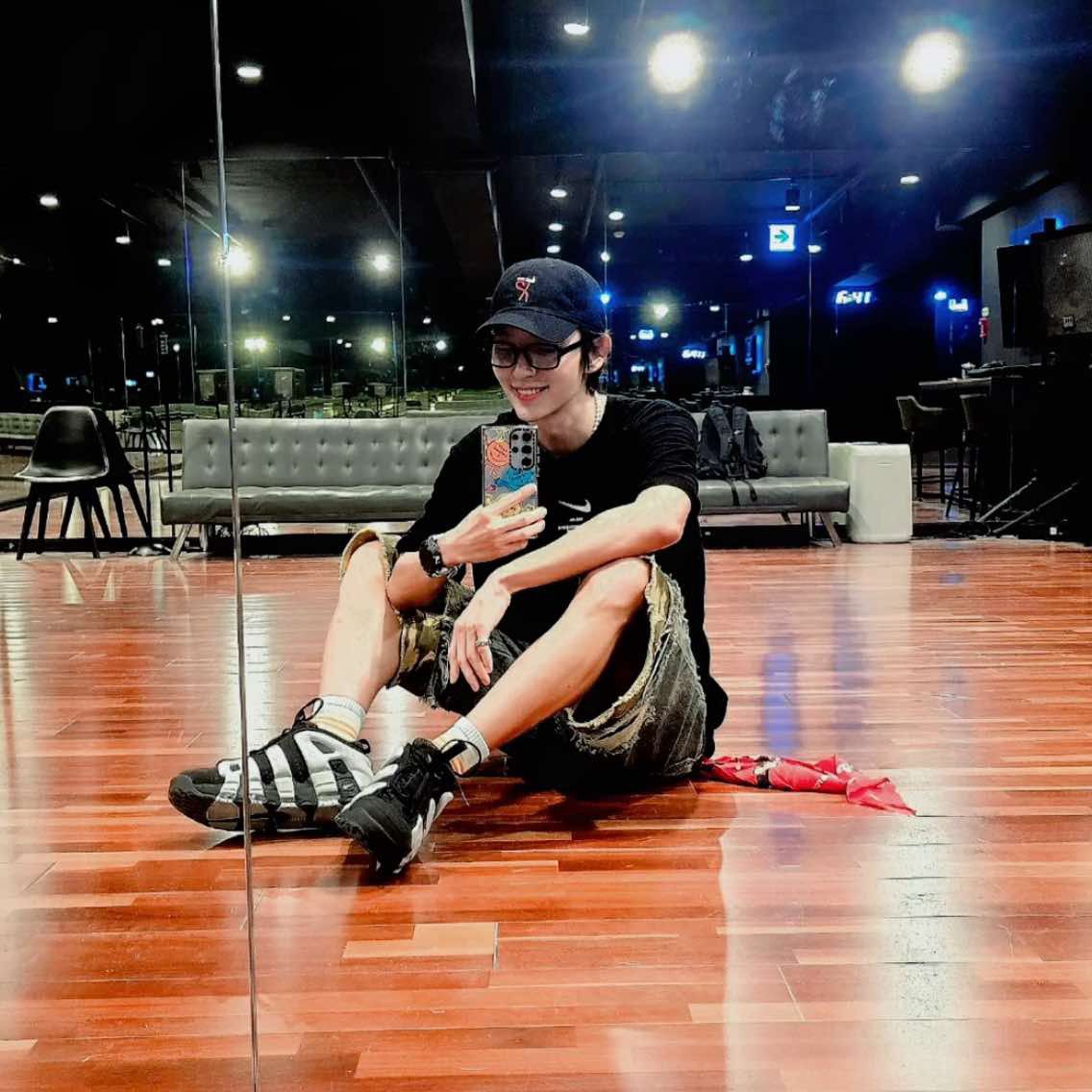 Recent activity shot of Lee Joongi