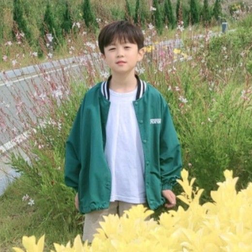 A moment captured by a fan of You Jiwoo