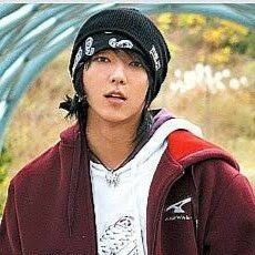 Behind-the-scenes cut of Lee Joongi