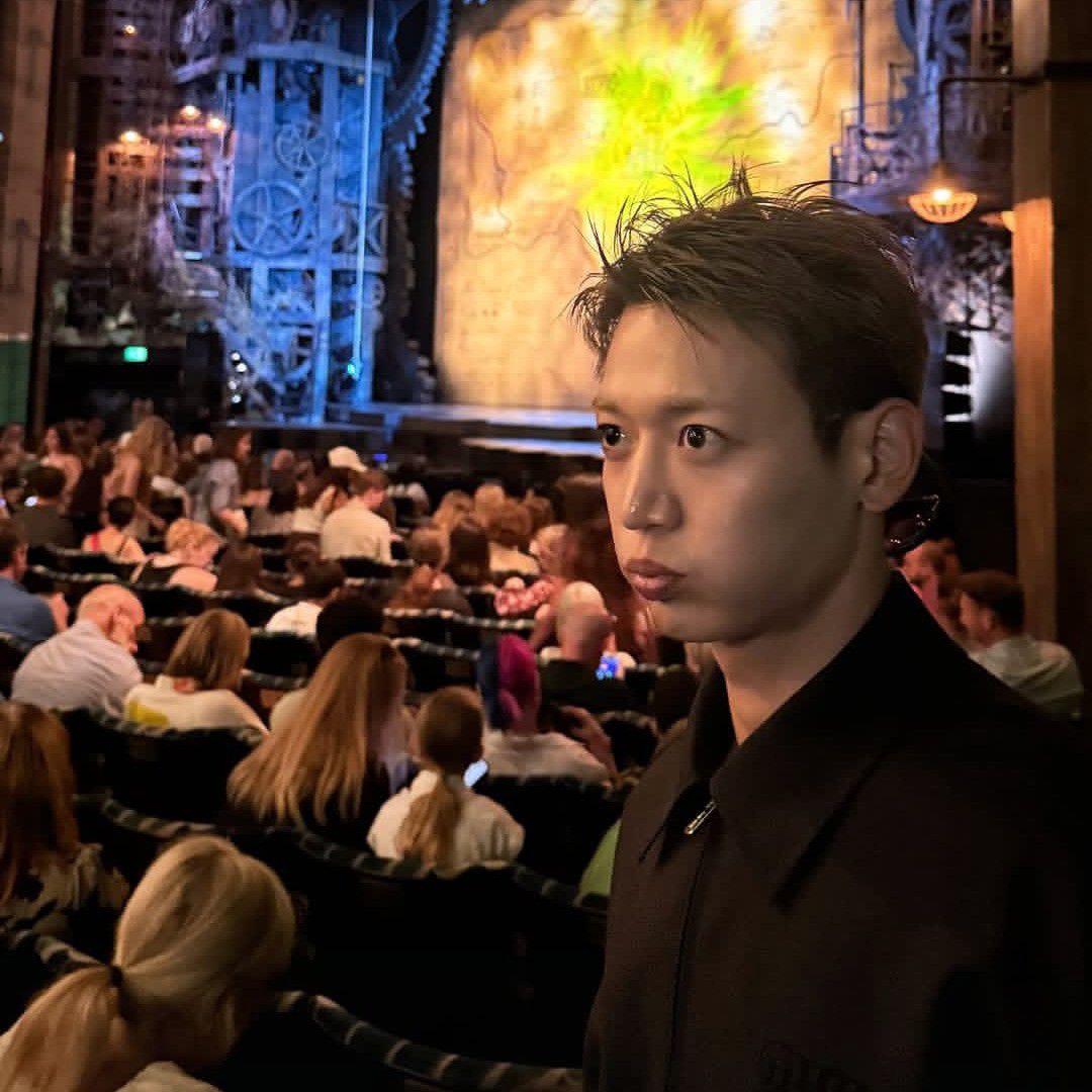 Behind-the-scenes cut of Choi Minho