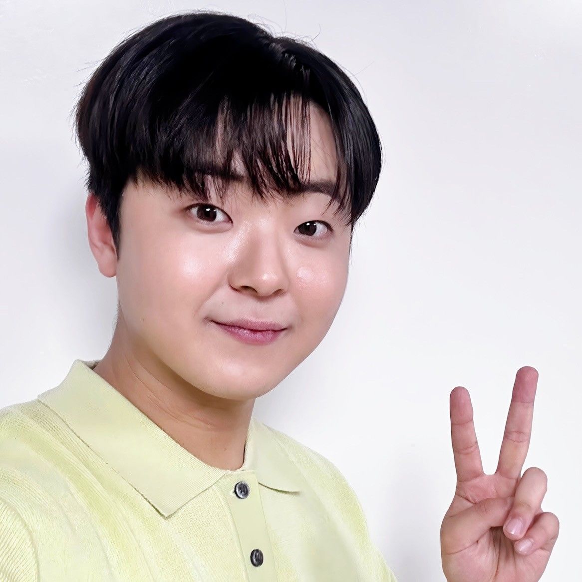 Behind-the-scenes cut of Park Minsu