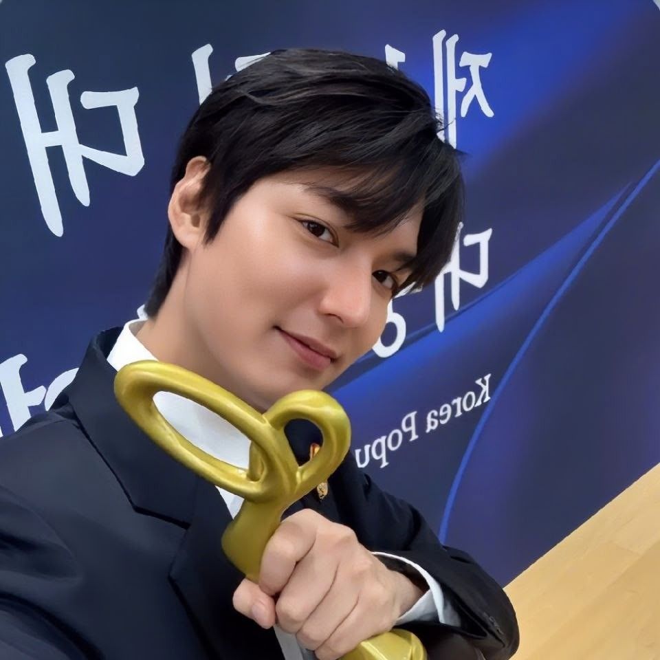 Latest photo of Lee Minho