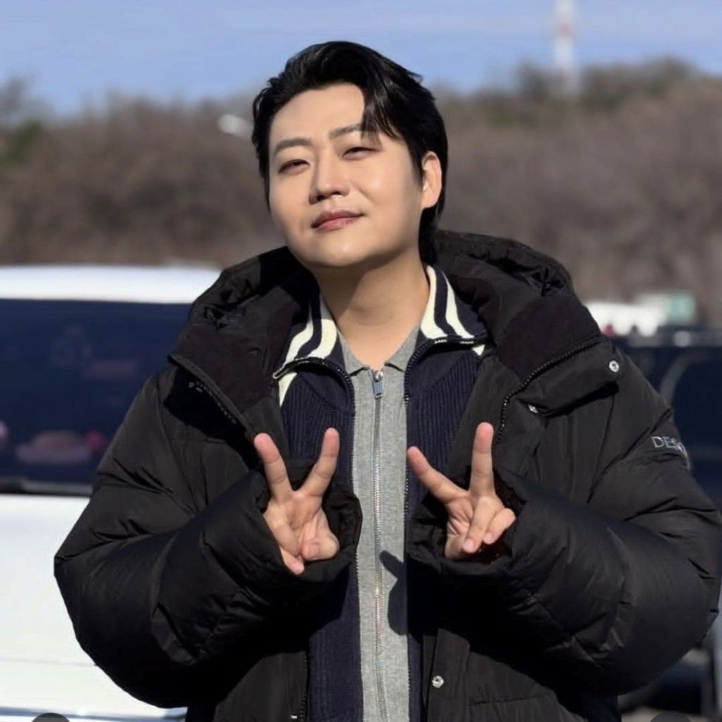 A moment captured by a fan of Min Soohyun