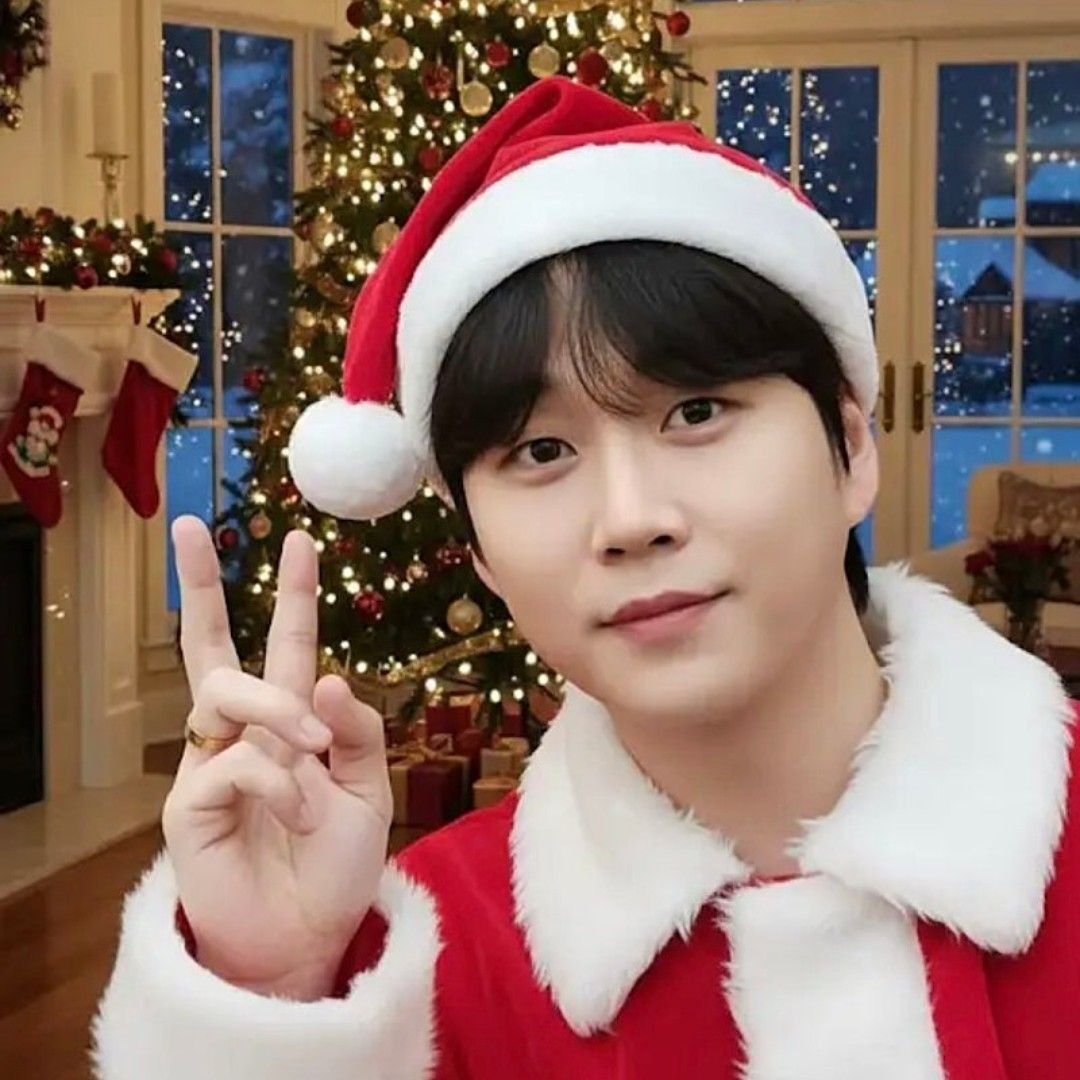 Recent activity shot of Hwang Youngwoong