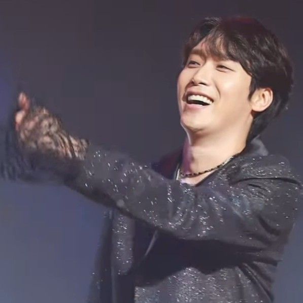 A moment captured by a fan of Choi Woojin