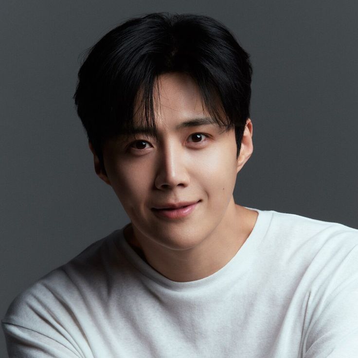 Recent activity shot of Kim Seonho