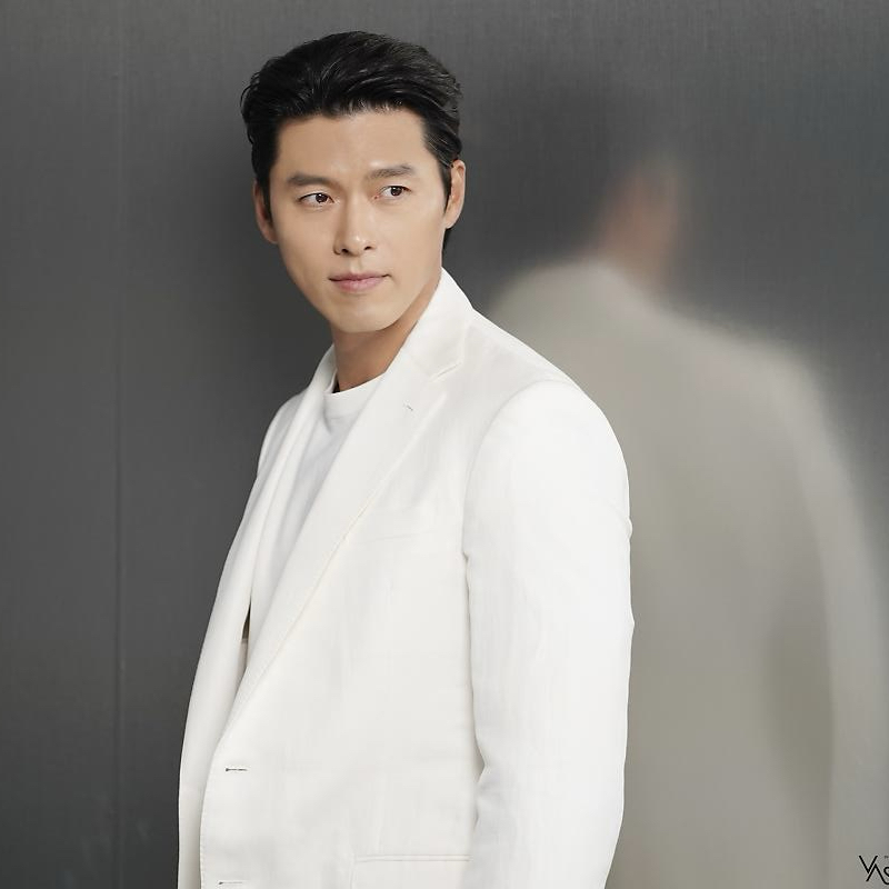 Foto kegiatan terbaru dari Hyun Bin