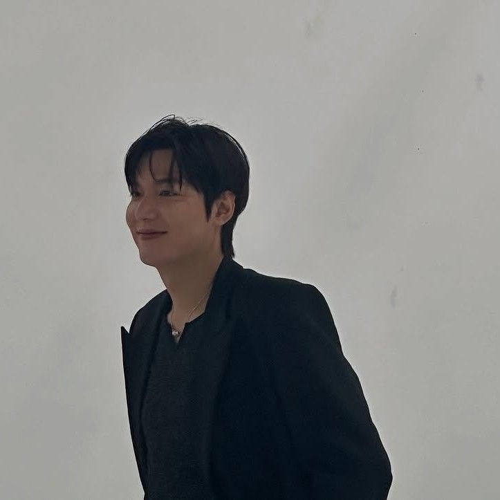 Recent activity shot of Lee Minho