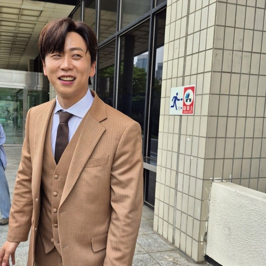 Behind-the-scenes cut of Namgung Jin