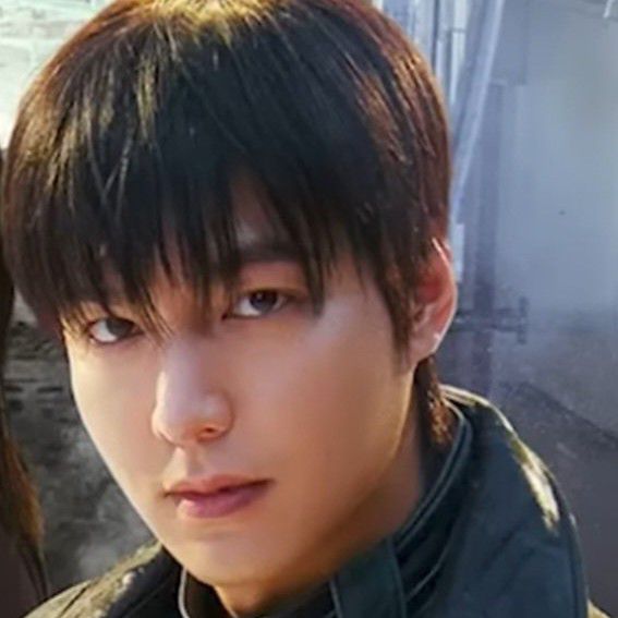 Recent activity shot of Lee Minho