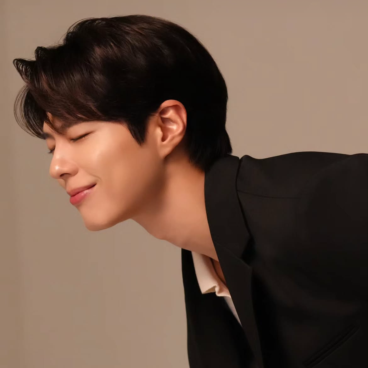 Latest photo of Park Bogum