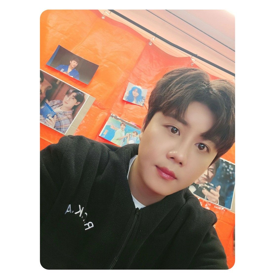 粉丝拍下的晋海成瞬间