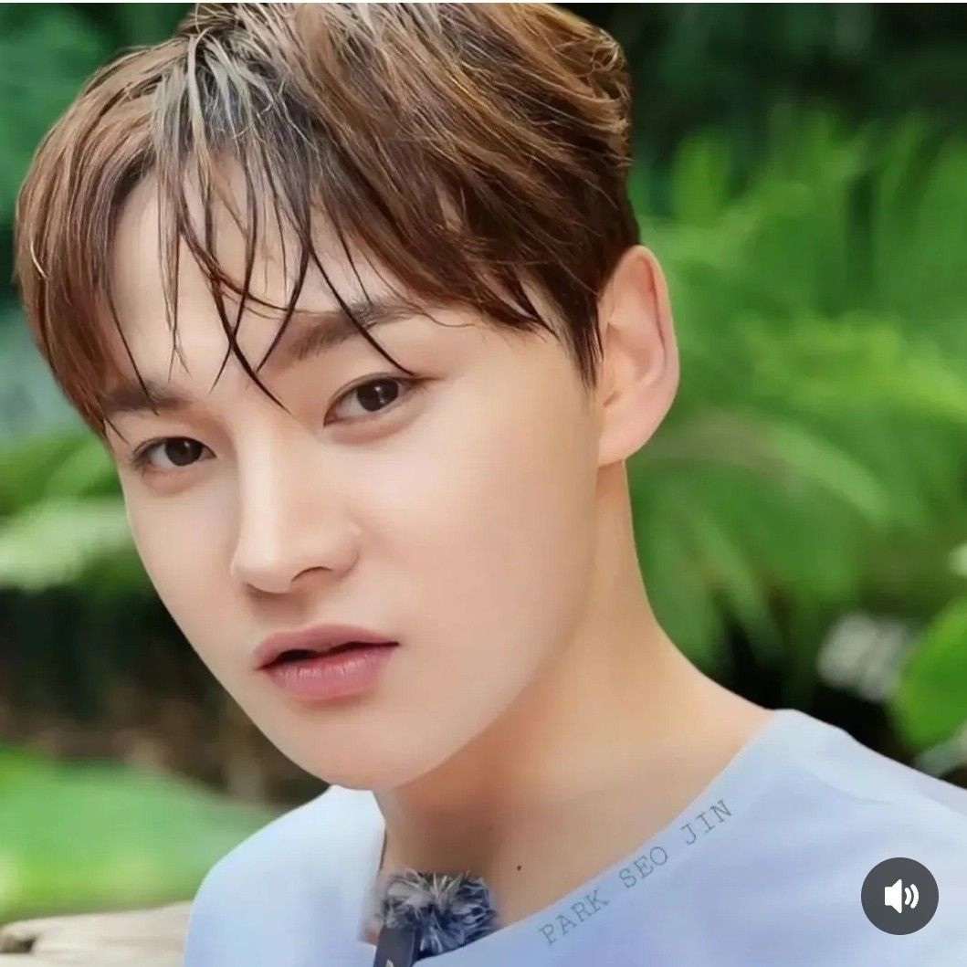 Behind-the-scenes cut of Park Seojin