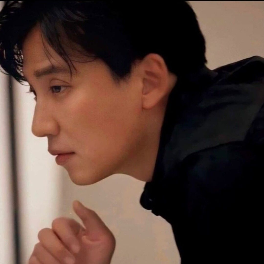 Behind-the-scenes cut of Kim Namgil
