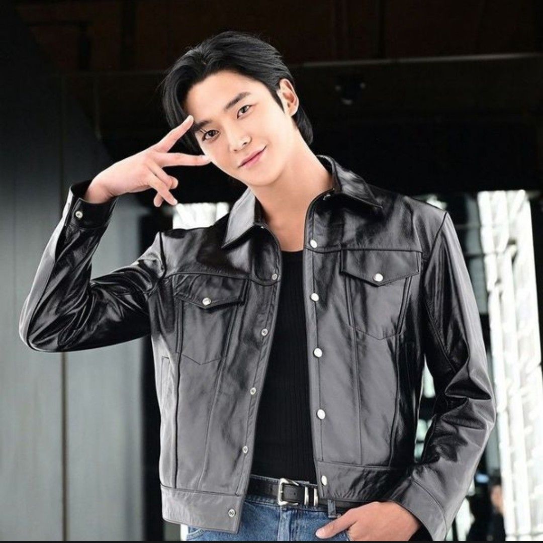 Cuplikan di balik layar dari Rowoon