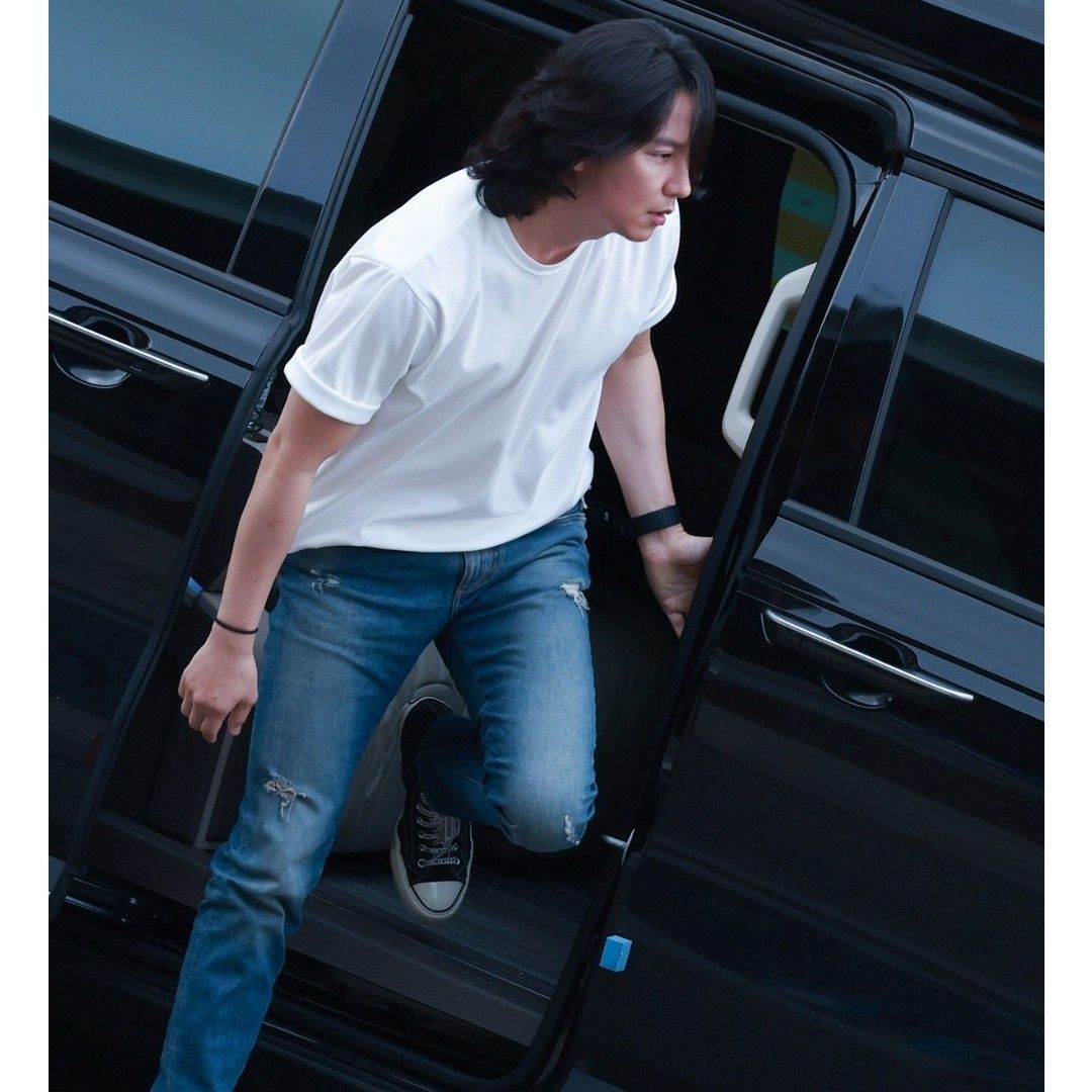 Recent activity shot of Kim Namgil
