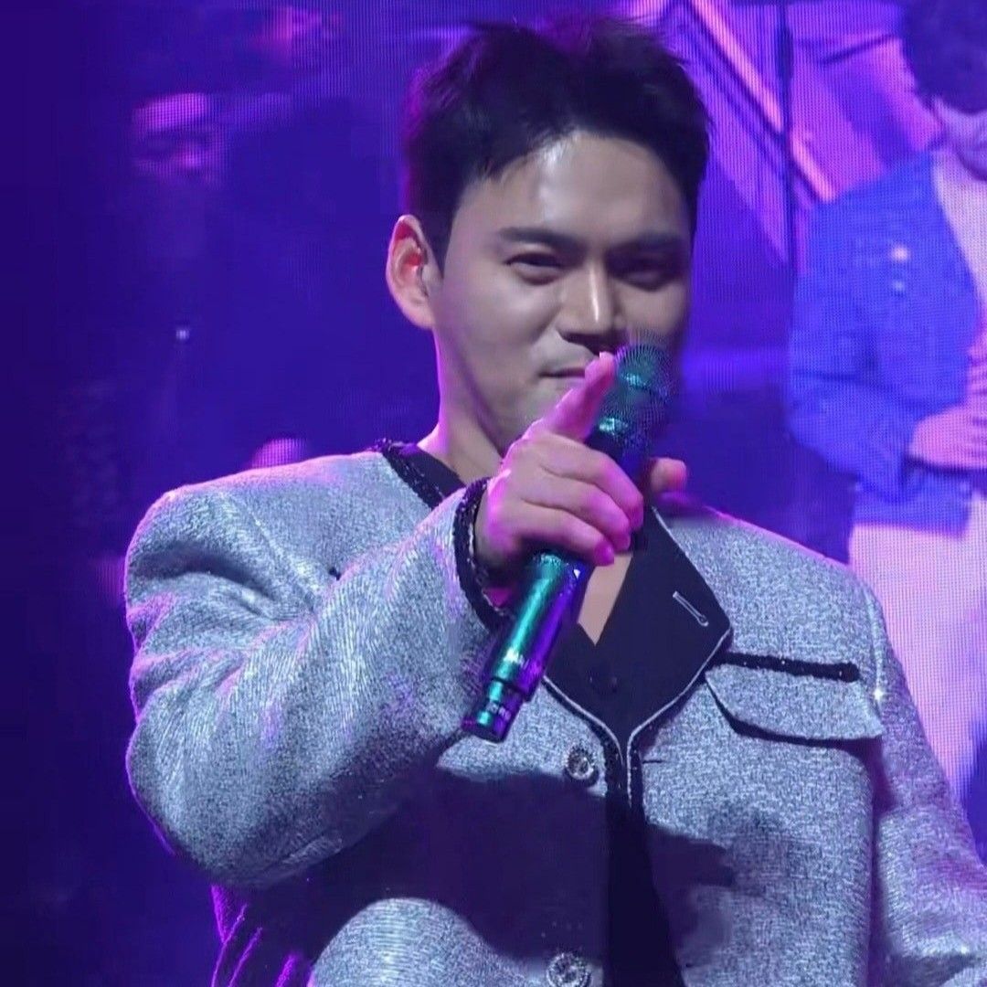 Behind-the-scenes cut of Cheonrokdam