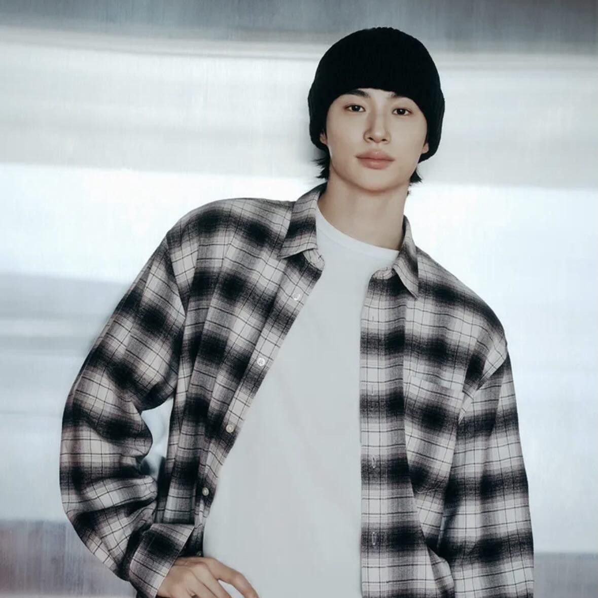 粉丝拍下的边佑锡瞬间