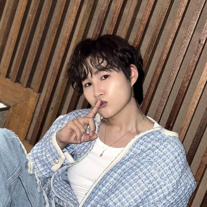 Foto kegiatan terbaru dari Kim Heejae