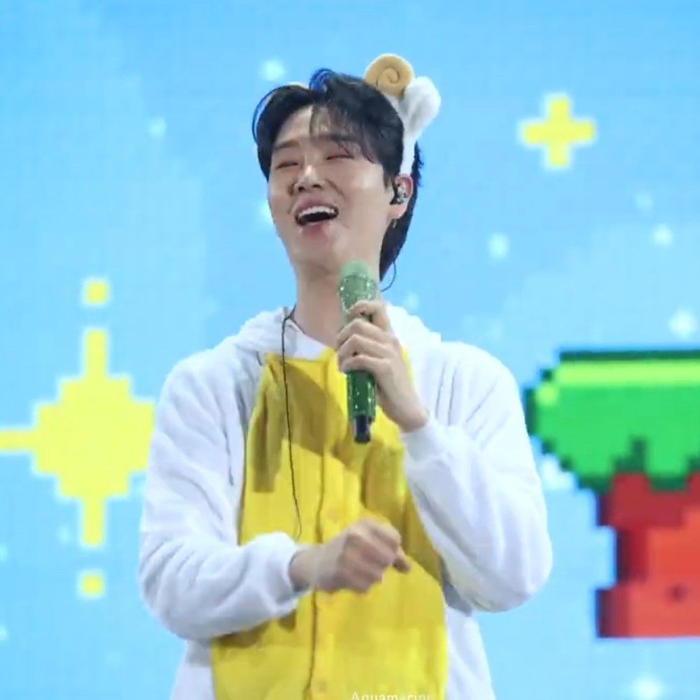 Recent activity shot of Song Minjun