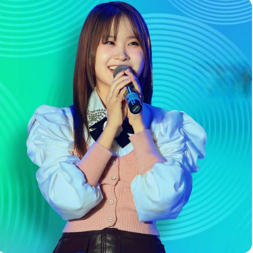 김다현 최근 활동샷
