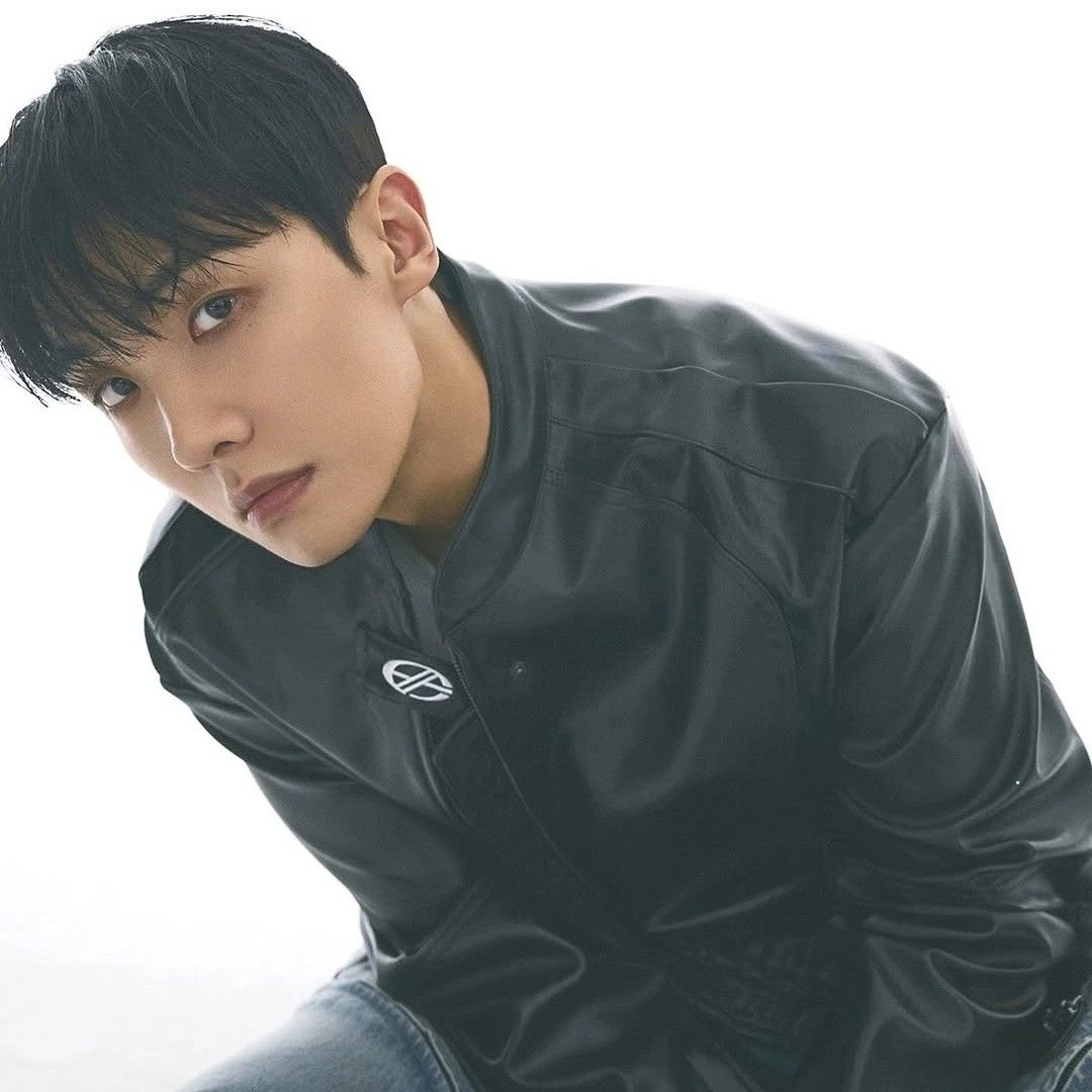 Recent activity shot of Lee Jun