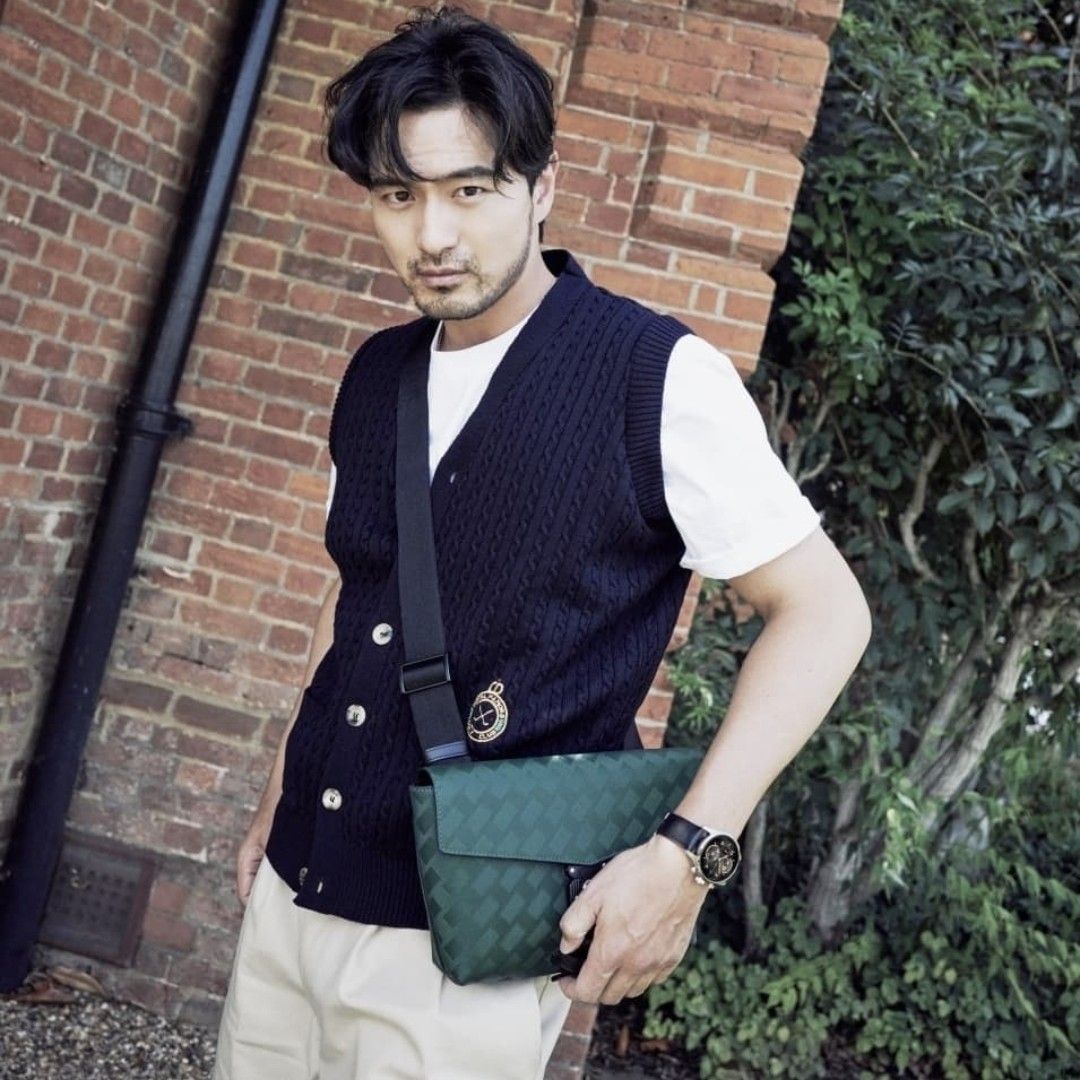 Latest photo of Lee Jinwook